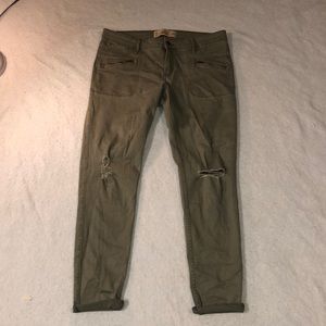 Women’s Military green super skinny jeans